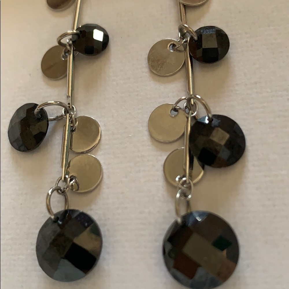 Earrings - Picture 3 of 3